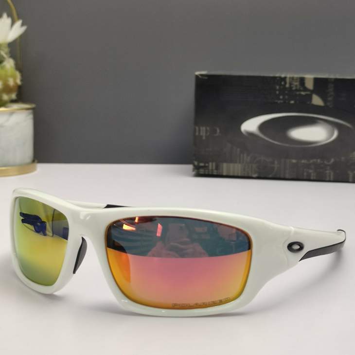 Picture of Oakley Sunglasses _SKUfw66123853fw